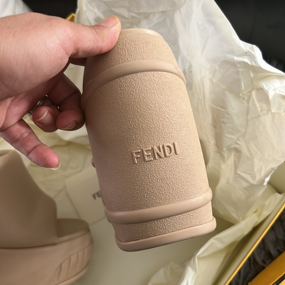 Fendi platforms - Picture 7 of 10